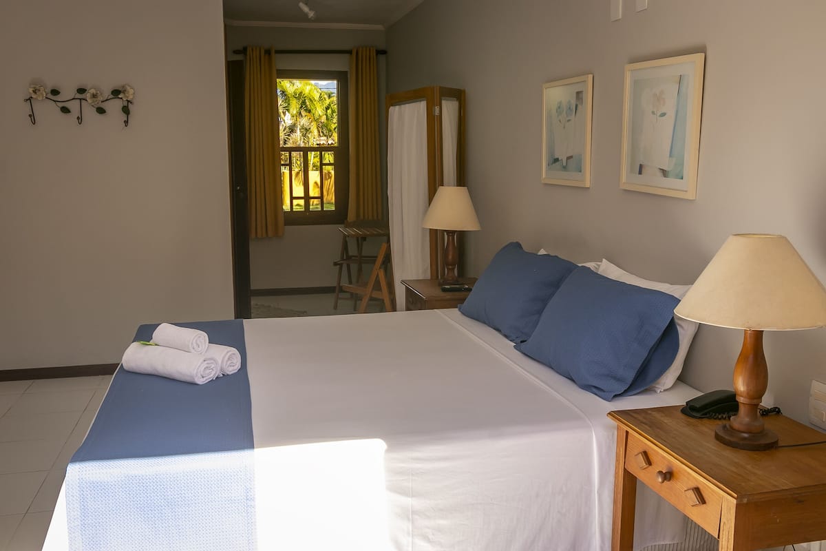 Superior Room | Minibar, desk, iron/ironing board, free WiFi