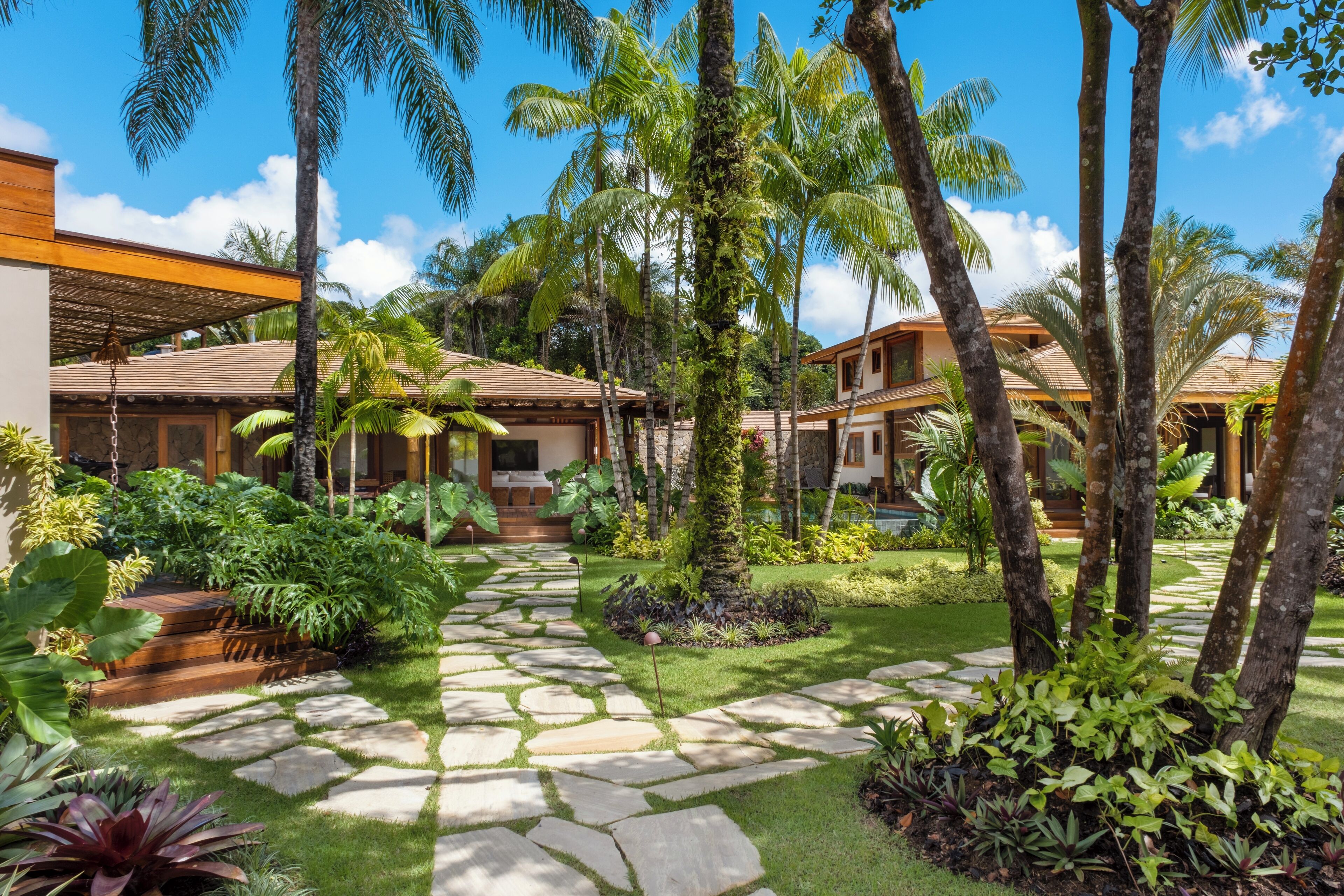 deluxe villa | 2 bedrooms, blackout curtains, free wifi, bed sheets