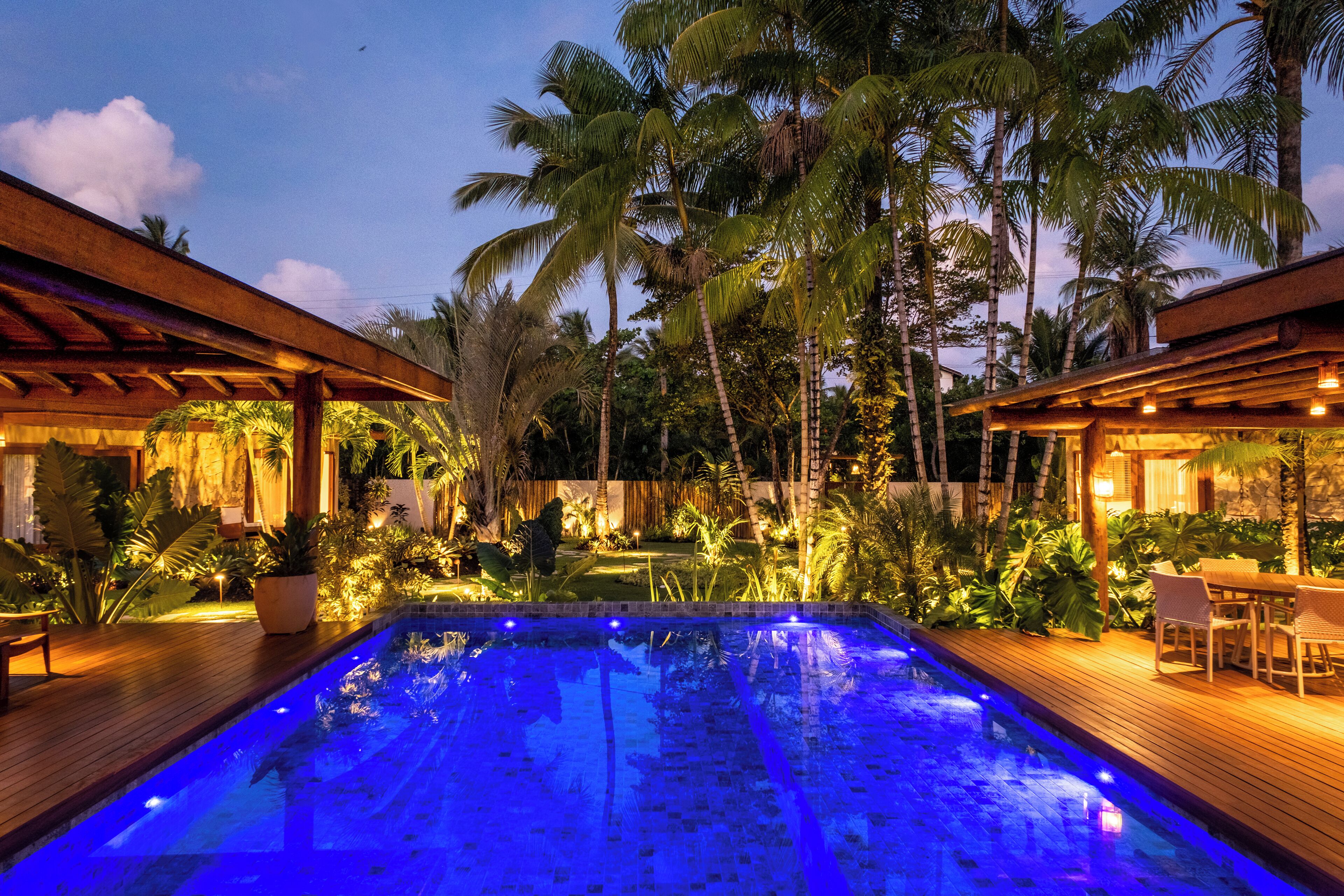 deluxe villa | 2 bedrooms, blackout curtains, free wifi, bed sheets