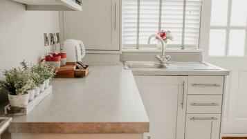 Superior Studio, Ensuite | Shared kitchen | Highchair