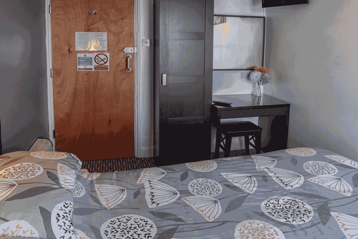 Iron/ironing board (on request)