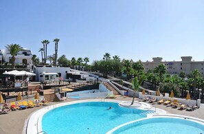 Outdoor pool - Apartamentos San Marcial (Tías)