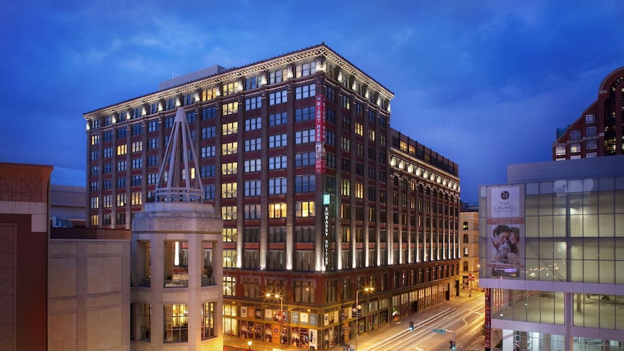 Embassy Suites by Hilton St. Louis Downtown