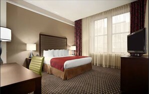 1 bedroom, premium bedding, pillow-top beds, in-room safe