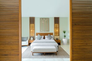 Minibar, in-room safe, blackout curtains, soundproofing - Sifawy Boutique Hotel (As Sifah)