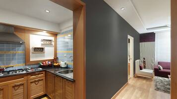 Luxury Double Room, 2 Bedrooms, Smoking | Private kitchen | Fridge, microwave, coffee/tea maker, electric kettle