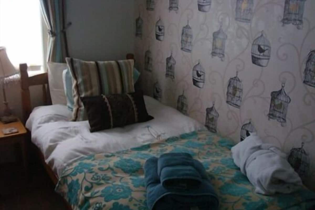 Chambre standard, 1 lit une place (Private Bathroom)