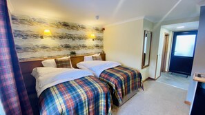 Minibar, blackout curtains, free WiFi
