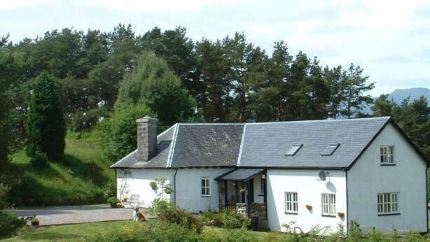Unclassified image, 1 of 4, button - Coinachan Guest House (Spean Bridge)