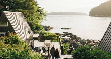 Duffin Cove Oceanfront Lodging