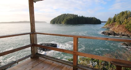 Duffin Cove Oceanfront Lodging