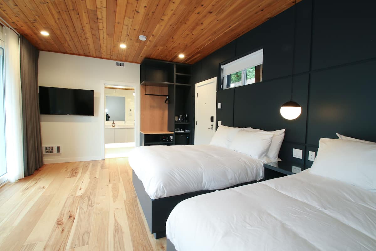 premium studio, 2 double beds, ocean view | egyptian cotton sheets, premium bedding, pillow-top beds, minibar