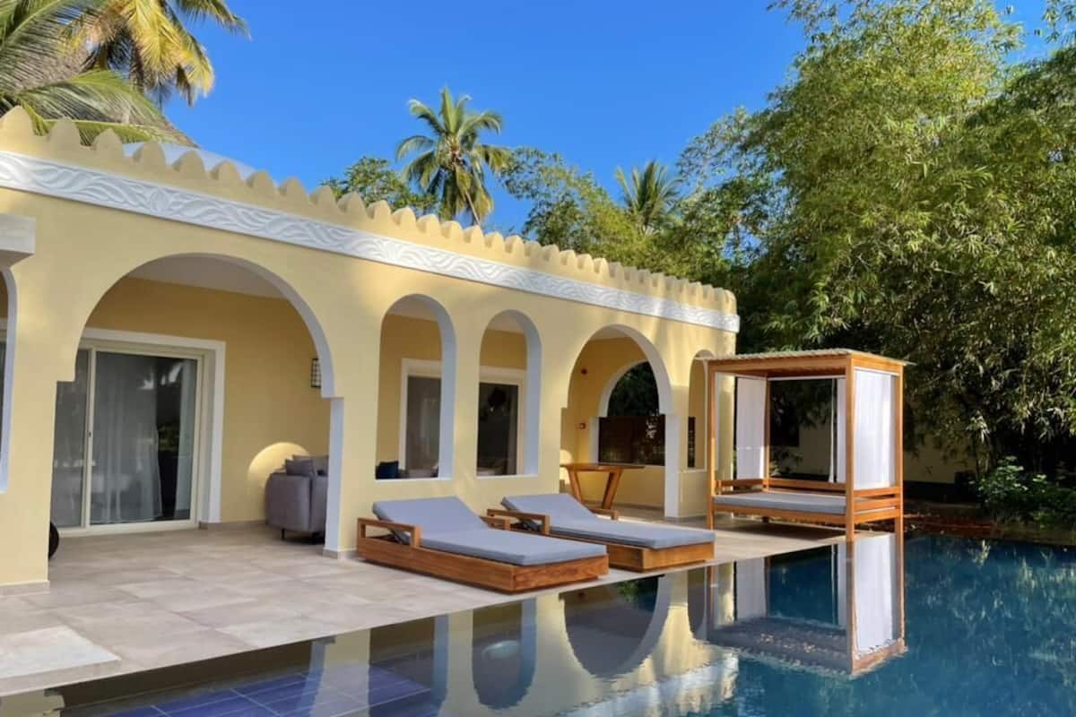 Villa with private pool | 埃及棉床單、高級寢具、羽絨被、迷你吧