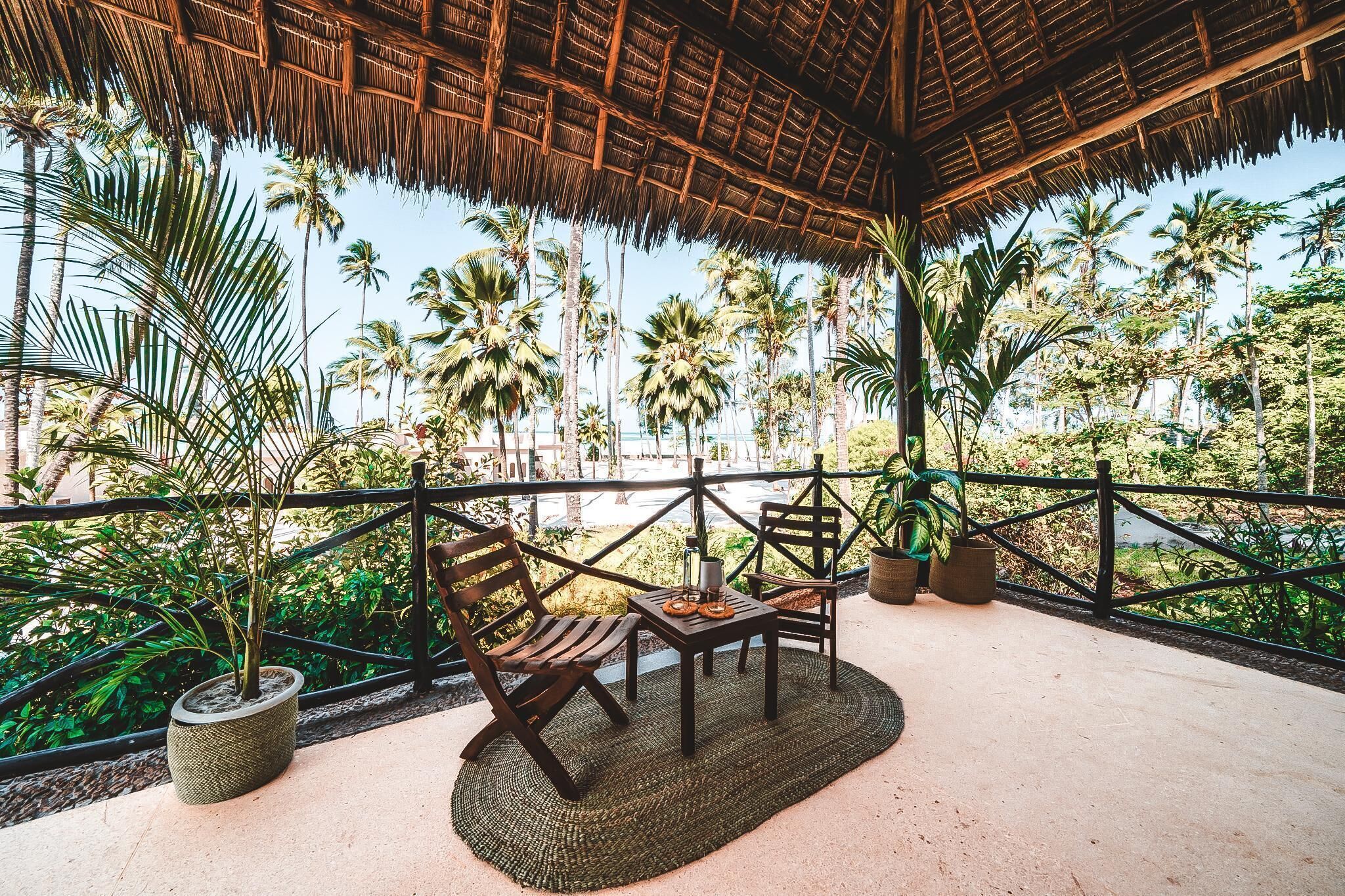 Sengetøy av topp kvalitet, minibar, safe på rommet og skrivebord