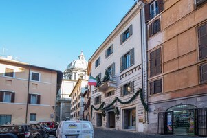 Camera singola | Biancheria da letto di alta qualità, materassi in memory foam, minibar