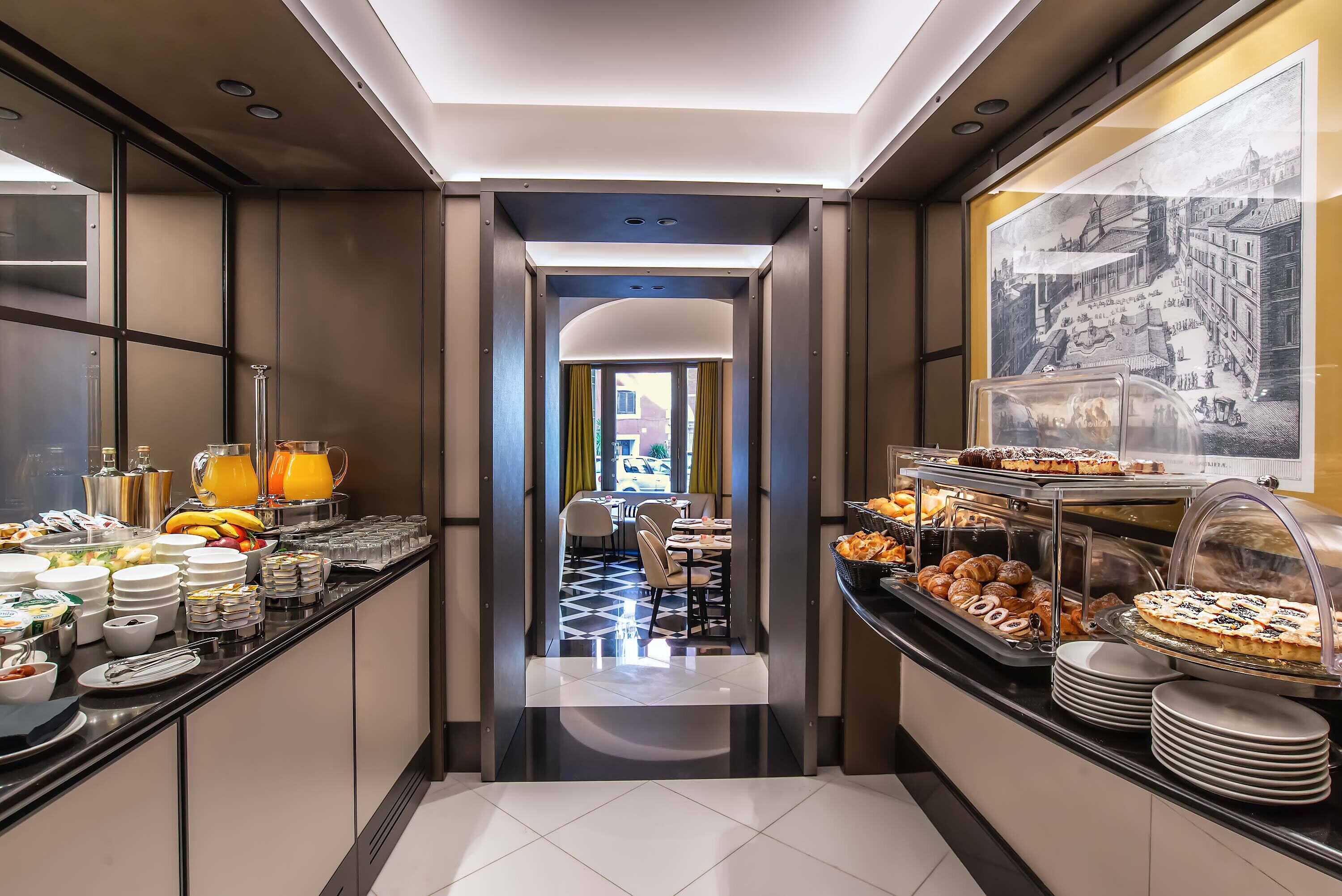 breakfast (eur 15 per person)