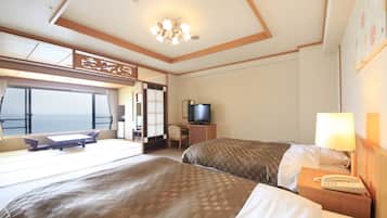 In-room safe, desk, free WiFi, bed sheets