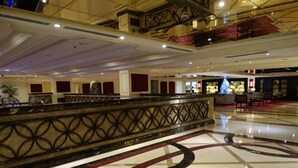 Interior - Maxims Tower (Pasay)