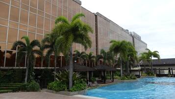 Alberca al aire libre