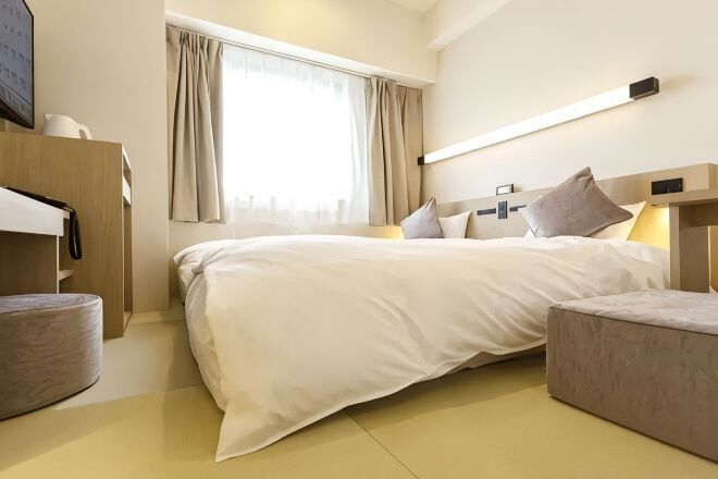 Desk, blackout curtains, iron/ironing board, free WiFi