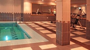 Pool - Giz Galasi (Baku)