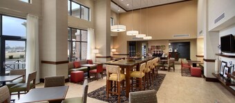 Hampton Inn & Suites Charles Town