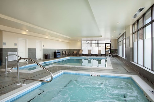 Hampton Inn & Suites Charles Town