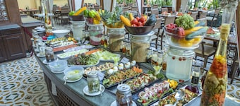 浦那辛吉瓦蒂蘭花飯店