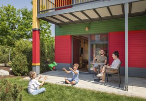 Perhehuone (NINJAGO® Quartier) | Terassi/patio