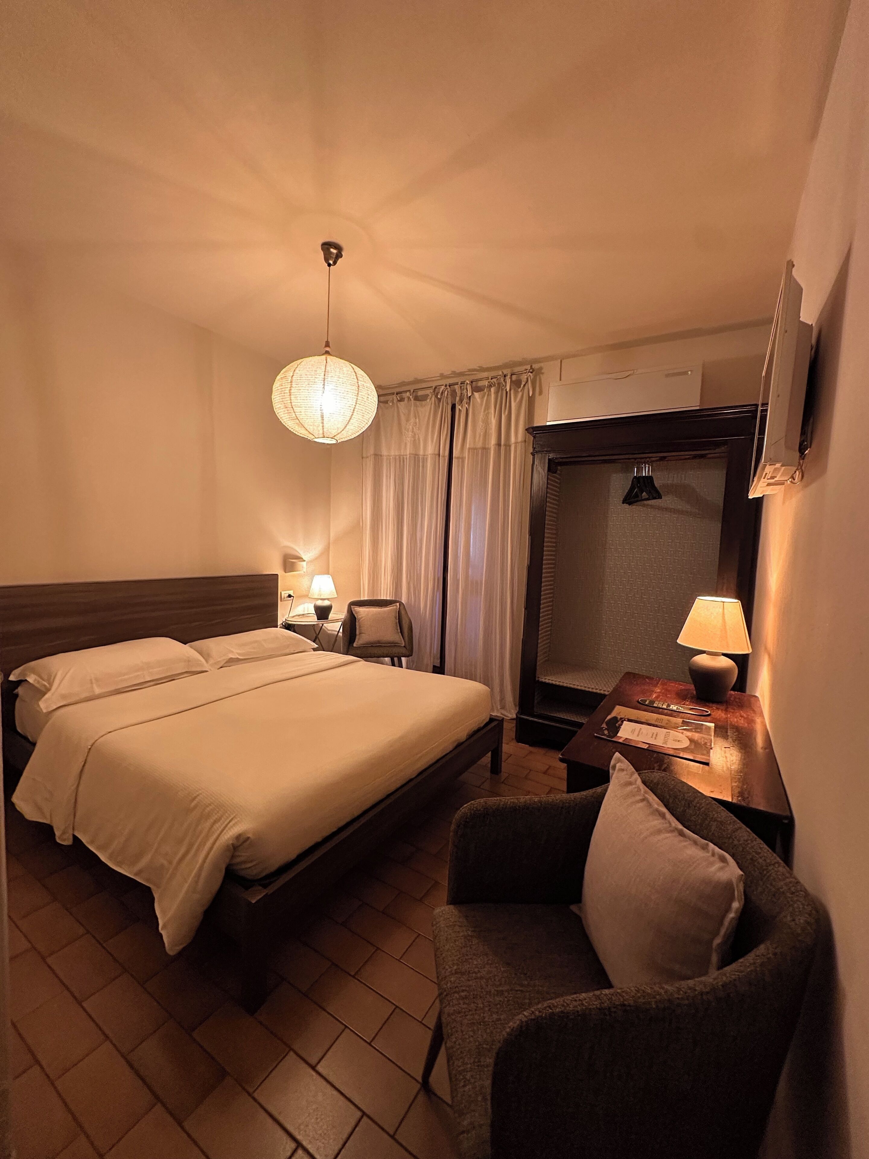 Camera Matrimoniale Standard con Balcone | Coffres-forts dans les chambres, décoration personnalisée