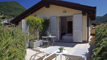 Camera con Terrazza | Terrasse/Patio