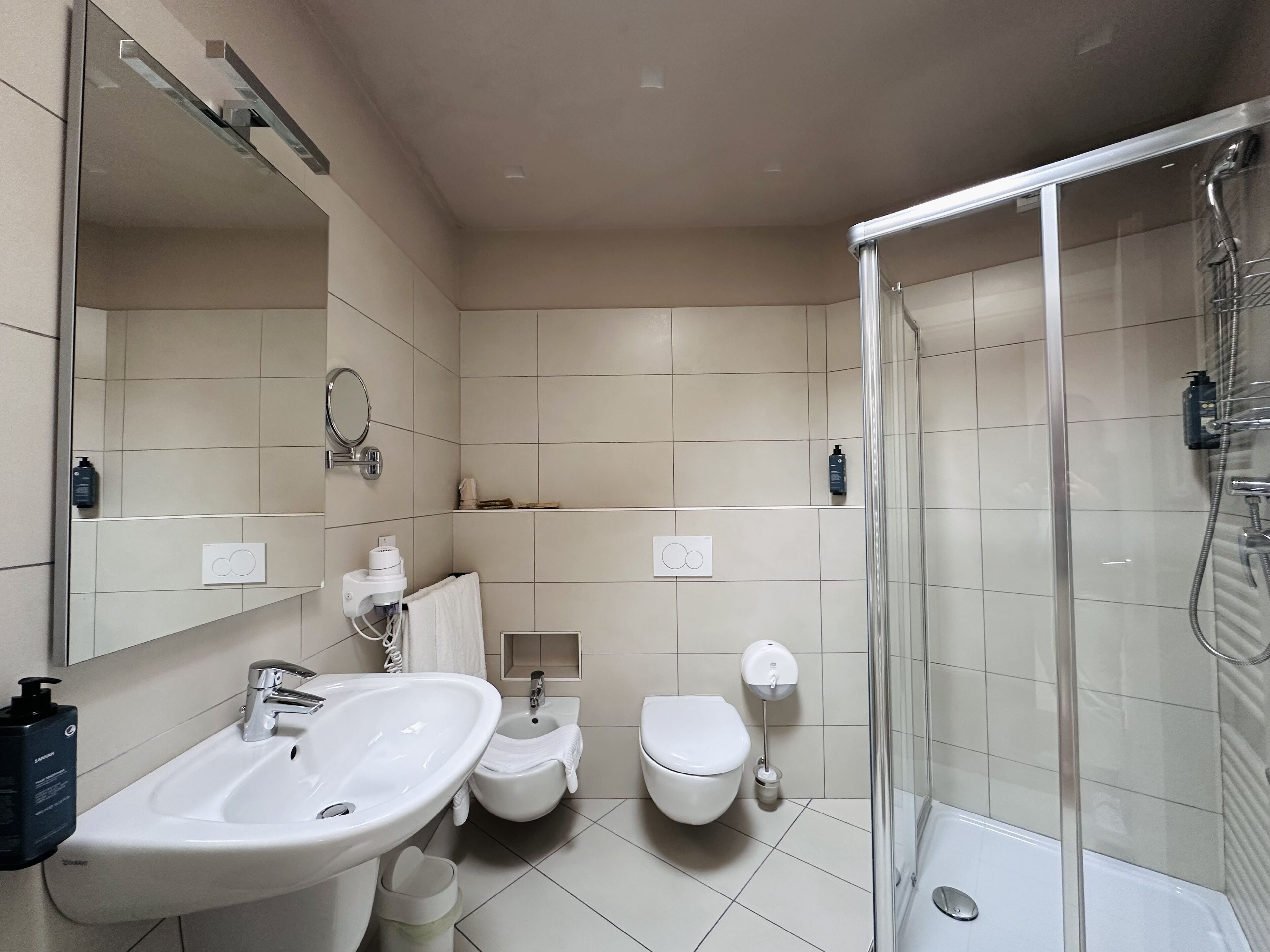 quadruple room | bathroom | shower, rainfall showerhead, free toiletries, hair dryer