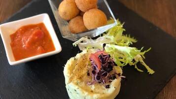 Almoço e jantar