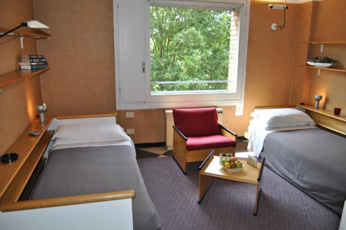 Studio | 1 bedroom, desk, iron/ironing board, free WiFi