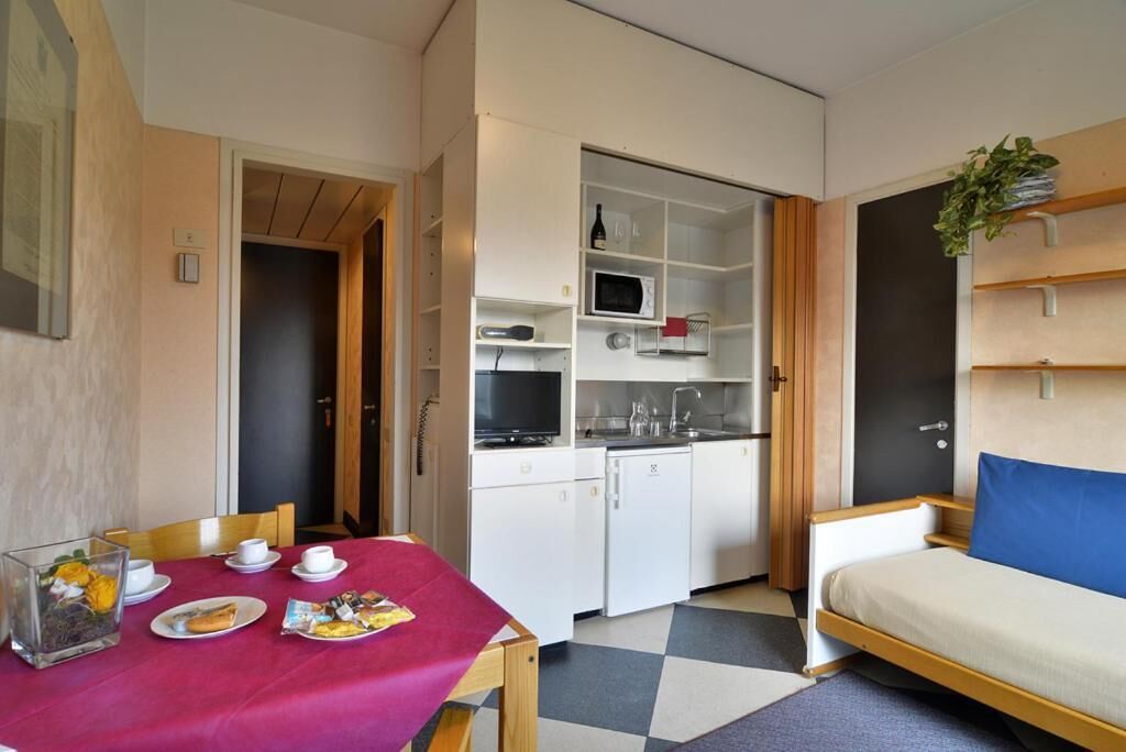 Apartment, 1 Bedroom | Private kitchen