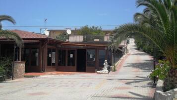 Facciata della struttura