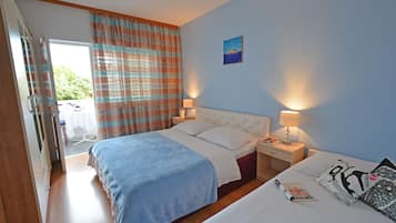 Comfort Room, 1 Bedroom, Kitchenette | Individually decorated, individually furnished, blackout drapes