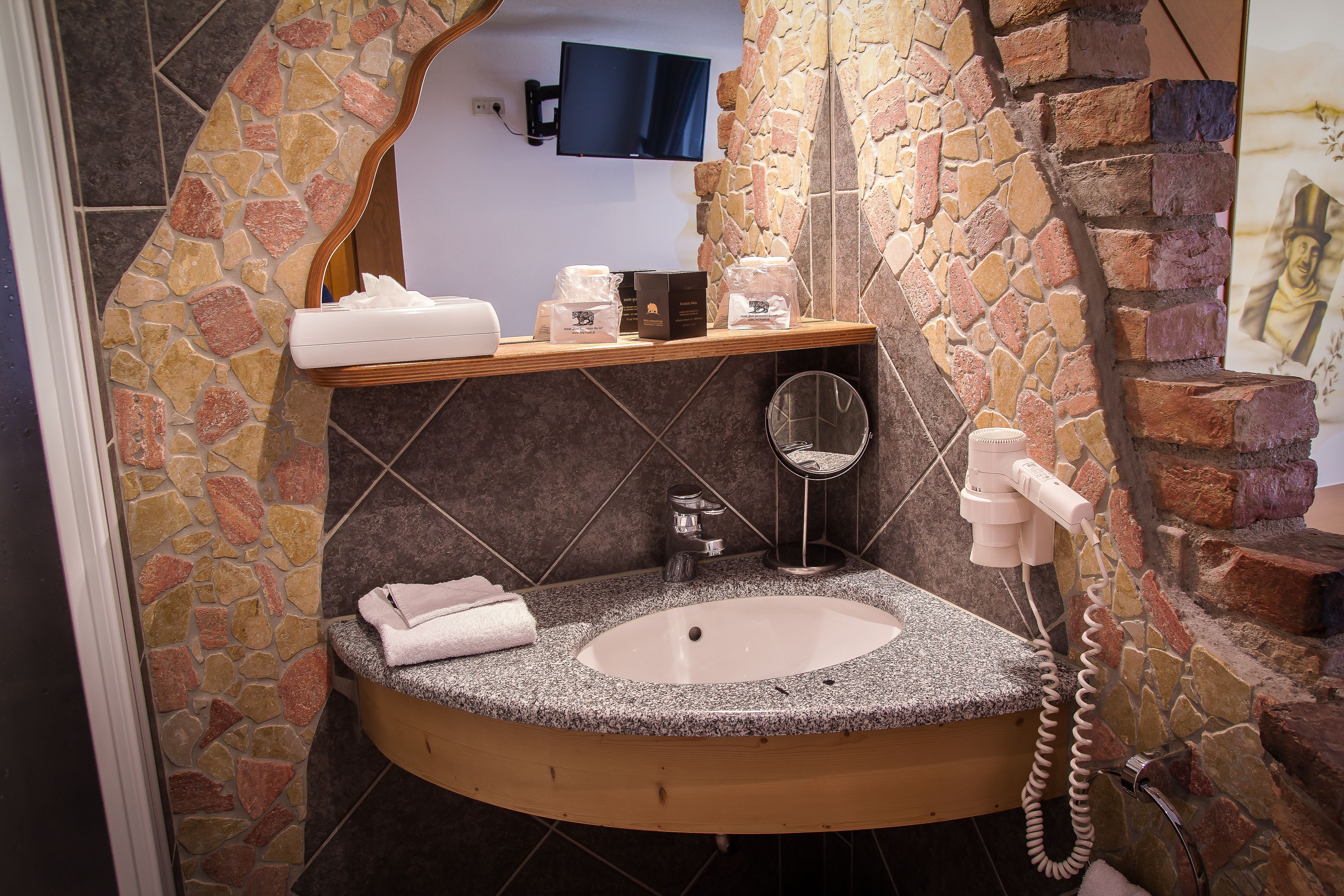 double room | bathroom | hair dryer, towels, soap, shampoo