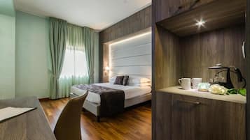 Premium bedding, minibar, in-room safe, desk