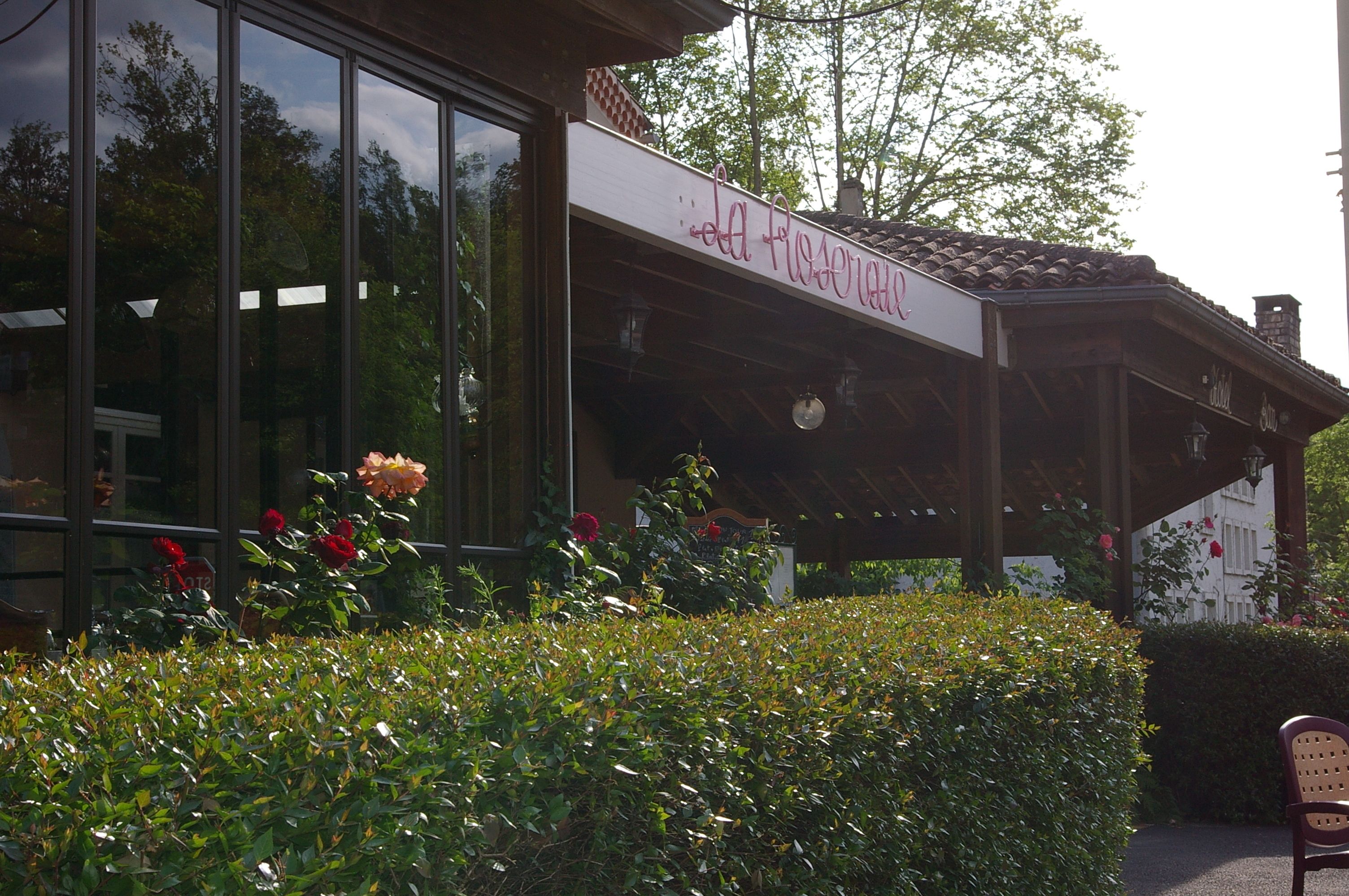 A building with a sign reading "La Casa del Sol."