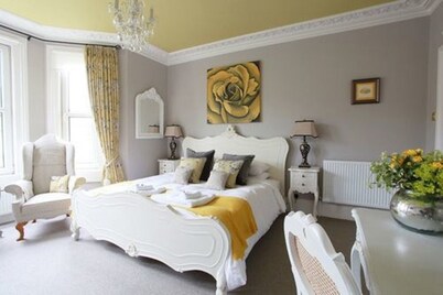 Brindleys Boutique Bed & Breakfast