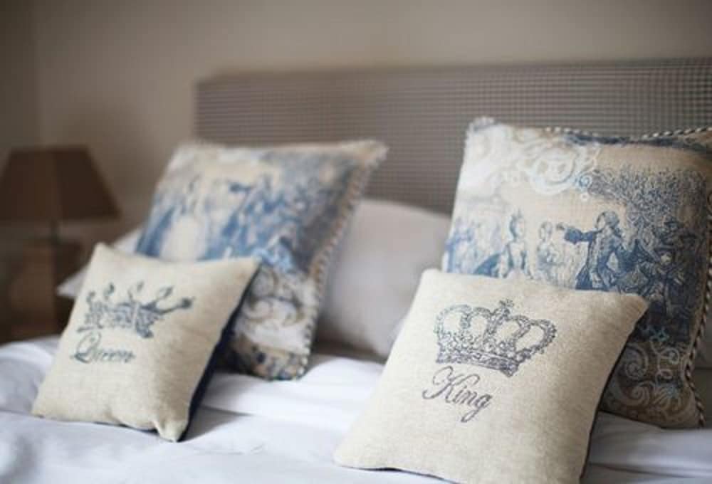 Brindleys Boutique by null