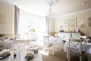 Free daily full breakfast