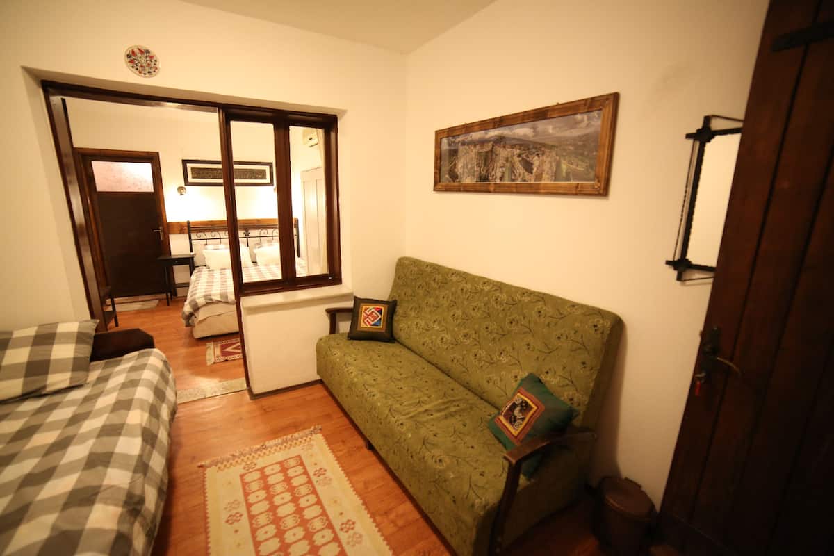 Pillow-top beds, in-room safe, desk, soundproofing