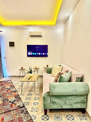 Family Studio, 2 Bedrooms | Living area - Rose Hotel B&B (Kas)