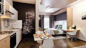 Luxury Apartment, 1 Bedroom | 1 bedroom, premium bedding, in-room safe, desk
