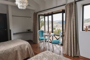 Standard Twin Room | Down duvets, in-room safe, individually decorated, blackout curtains - Tika Wasi Casa Boutique (Cusco)
