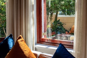 Superior-Vierbettzimmer | Hochwertige Bettwaren, Select-Comfort-Betten, Minibar, Zimmersafe