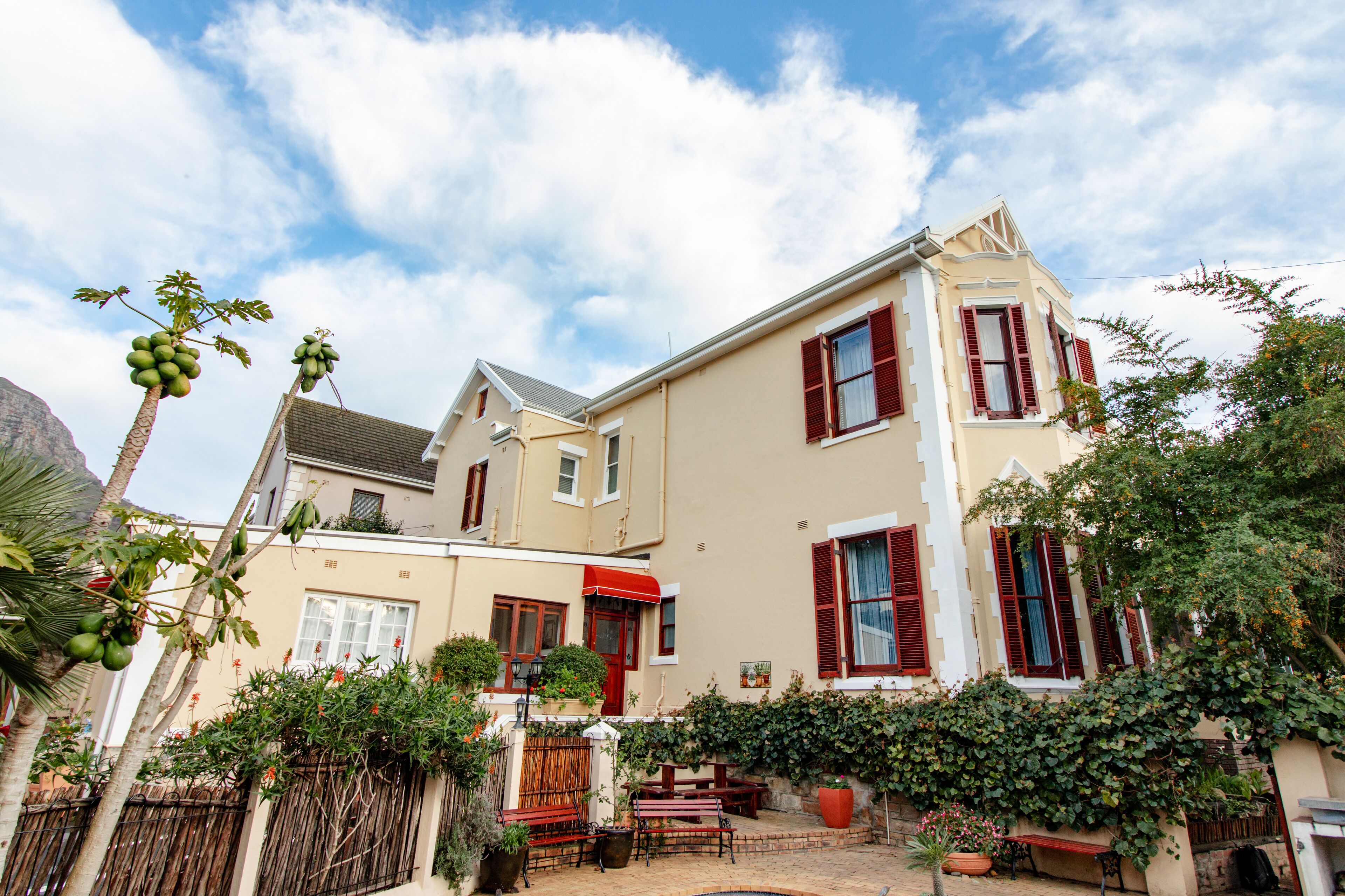 บริเวณภายนอก