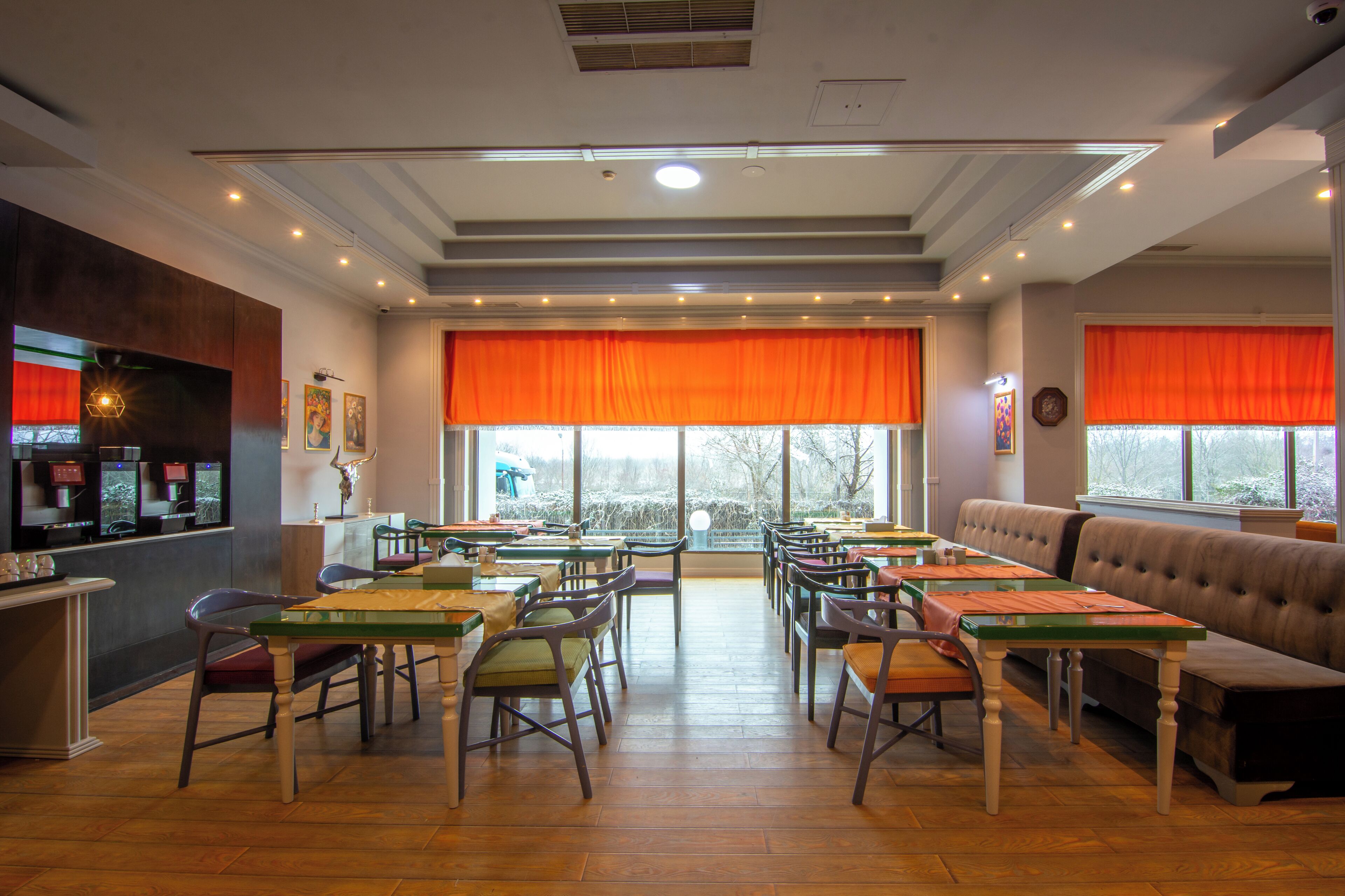Photo - Hotel Phoenicia Express
